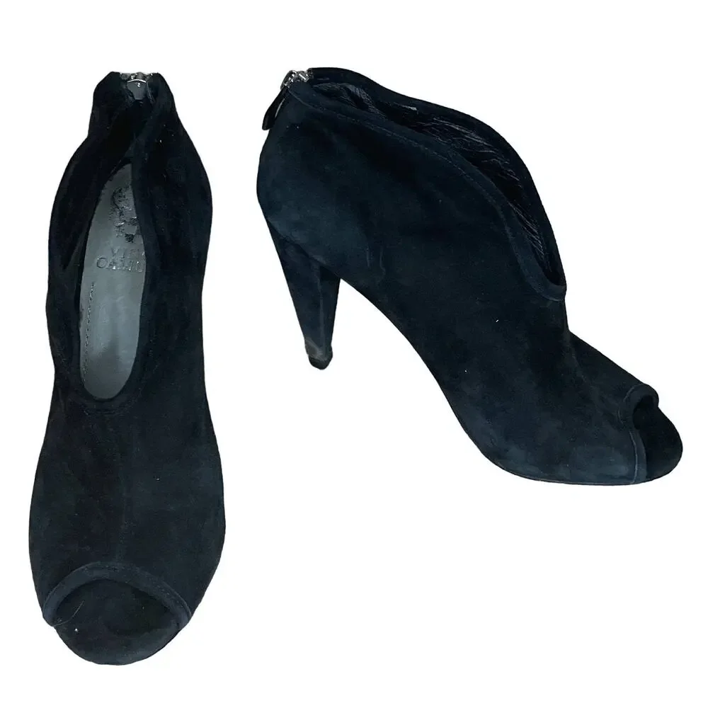 Vince Camuto Amber Heeled Booties Ankle Boots Black Suede Peep Toe Size 6
